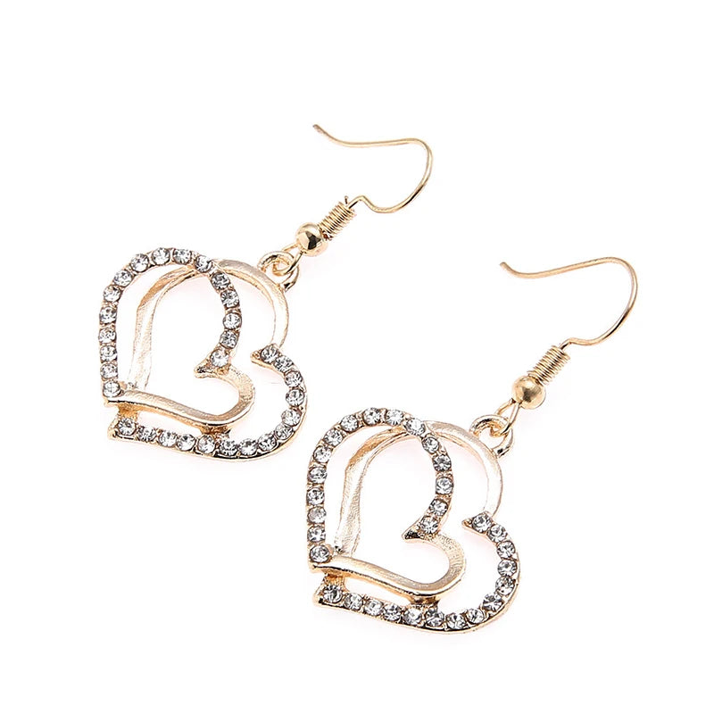 Set Gioielli a Cuore: Eleganza e Stile.-Nilah Store